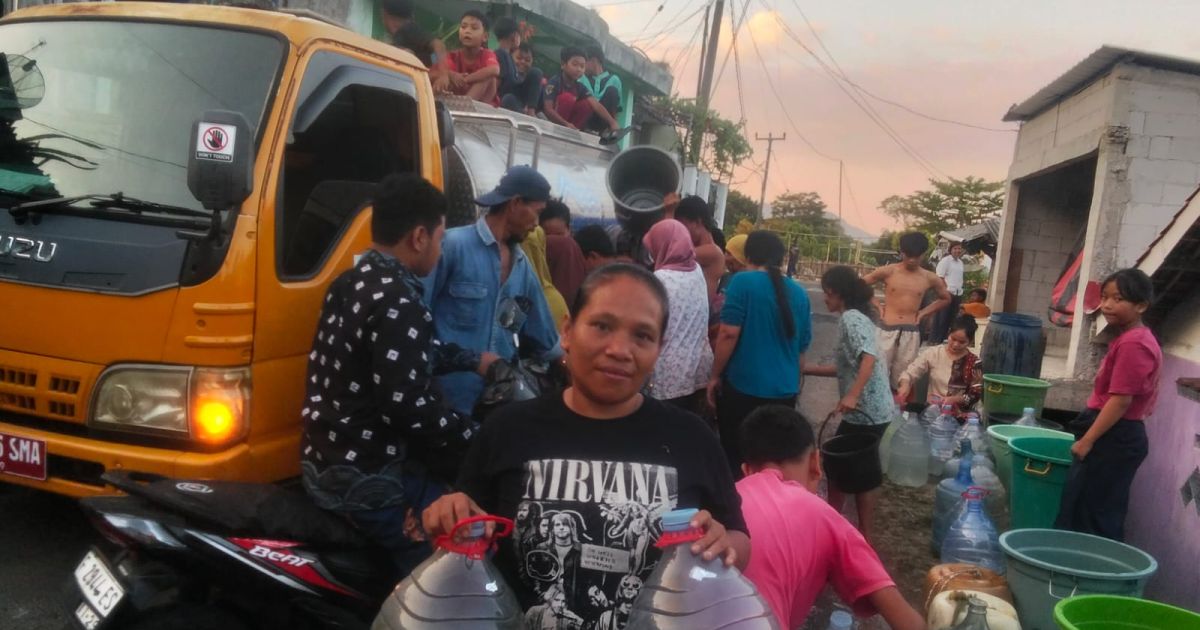 Air Tangki Habis dalam Hitungan Jam, Warga Hambaro Nanggung Minta Solusi ke Pemkab