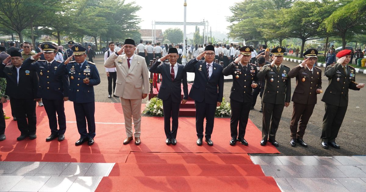 Bupati Bogor Pimpin Upacara Hari Lahir Pancasila di TMP Pondok Rajeg