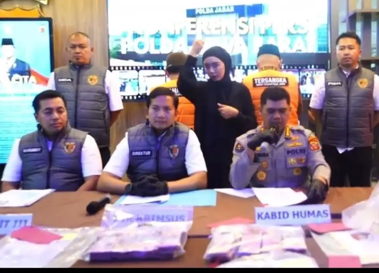 Polda Jabar Rilis Dua Tersangka Kasus Dugaan Korupsi Jalan Lingkar Timur Kuningan, Satu Tersangka Mantan Anggota Dewan Bogor