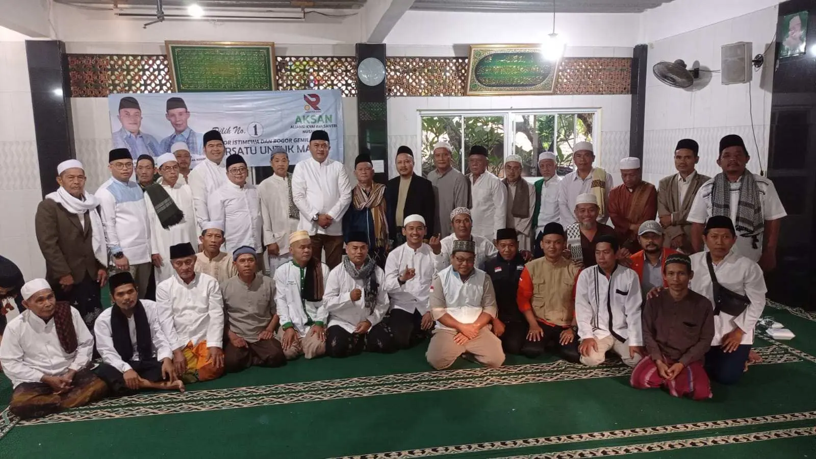 Sambangi Warga Citeureup, Cabup Rudy Susmanto Janjikan Bakal Bangun Masjid Raya Kabupaten Bogor 