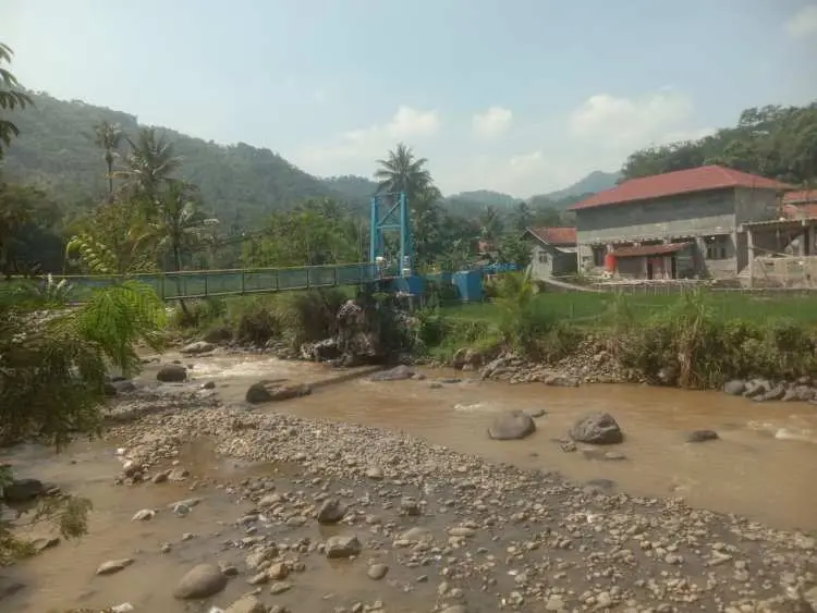 Sungai Cikaniki Tercemar, Aktivis Nanggung: Ratusan Warga Hadapi Risiko Penyakit
