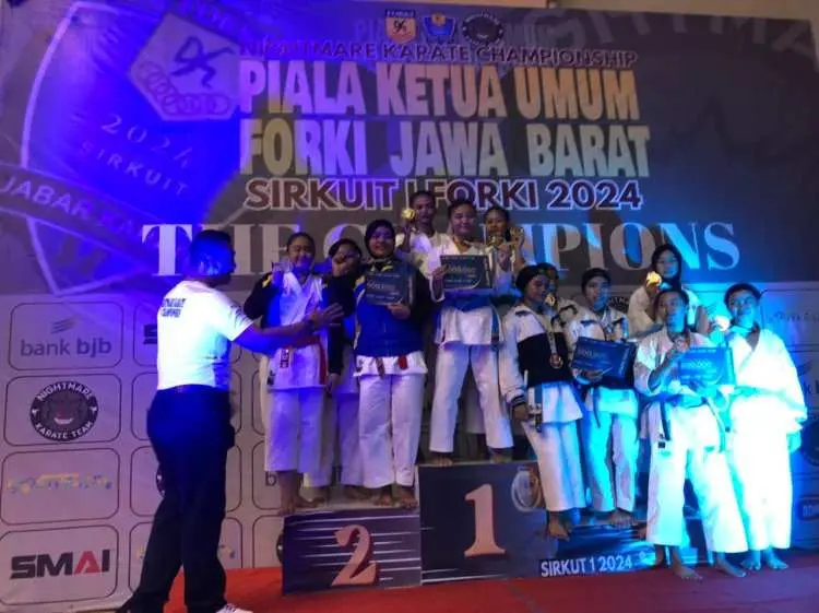 Rebut Piala Ketum FORKI Jawa Barat 2024, Atlet Karate Kabupaten Bogor Sabet Empat Emas di Bandung
