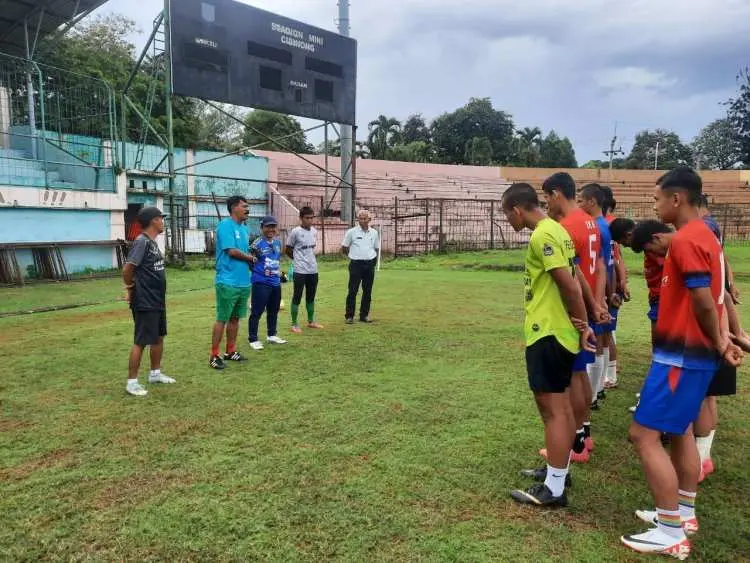 UPT PPOPM Kabupaten Bogor Pastikan Skuad Sepakbola Dan Panahan Bertolak ke Samarinda