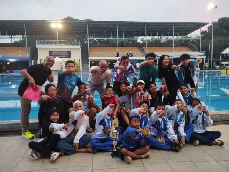 All Out di Ajang Piala Danlanal Cirebon, Atlet Mila Kencana Diving Center Borong 6 Emas