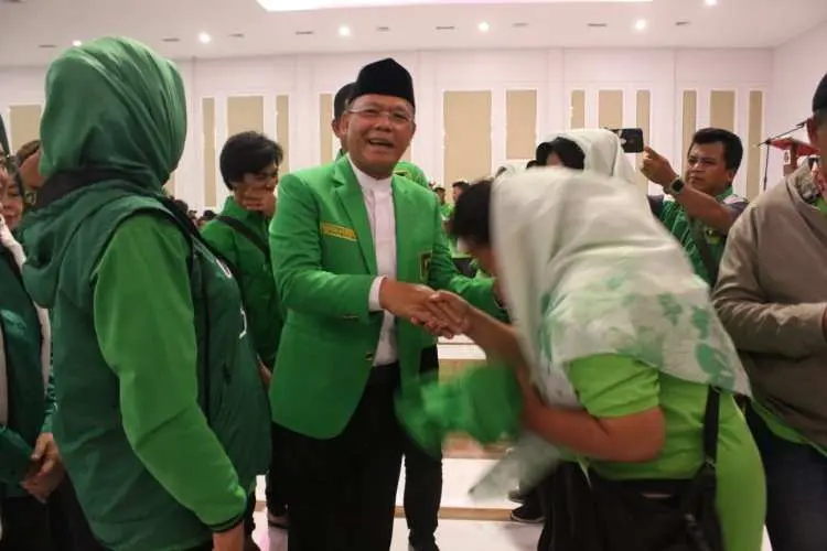Pengukuhan Relawan Sujud's Dihadiri Ketum PPP di Cileungsi