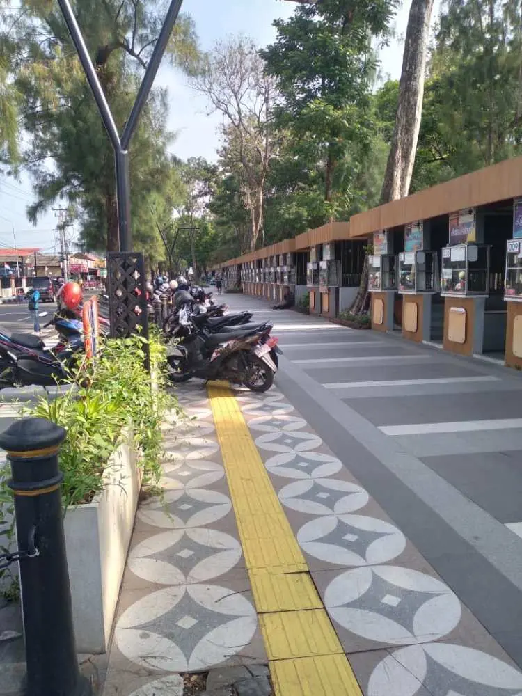 Jadi Destinasi Wisata Kuliner, Pemkab Bogor Harus Adopsi Shelter PKL Stadion Manahan Solo