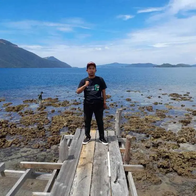 Ratusan APK Caleg Langgar Aturan, Taopik Jayadi: Pengawas Pemilu Harus Tegas