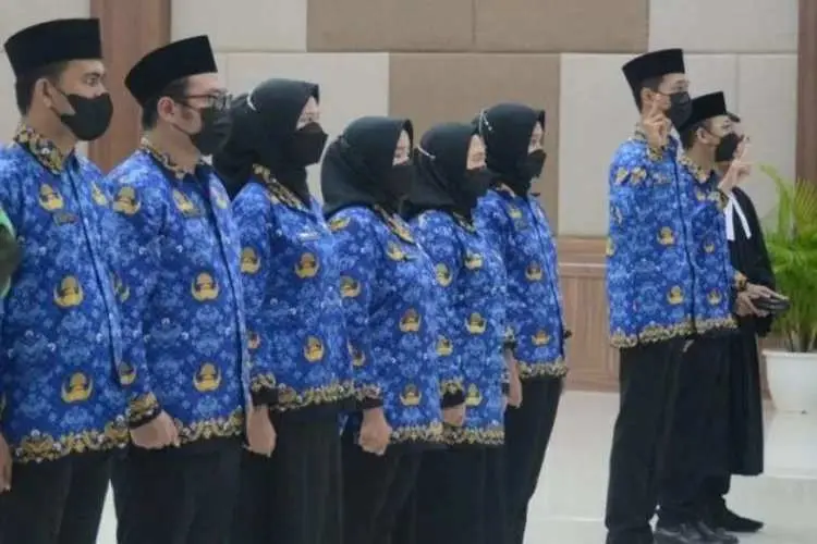 PNS Terima Lagi Gaji Pokok dan 7 Tunjangan di November 2023, Lihat Besarannya