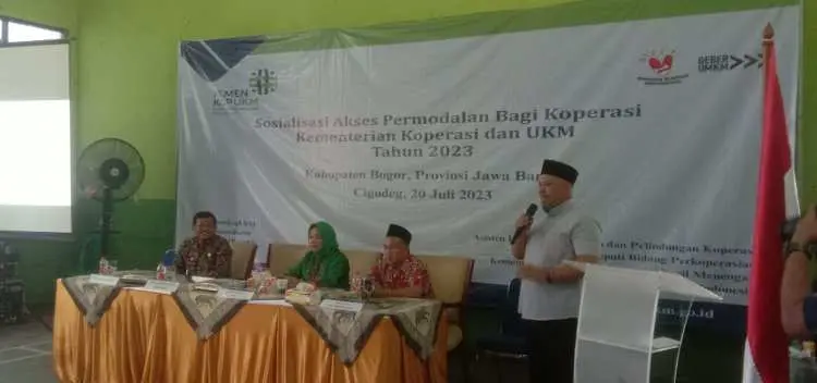 Dekat Dengan UMKM, Elly Rachmat Yasin Sosialisasikan Akses Permodalan UMKM Di Kecamatan Cigudeg