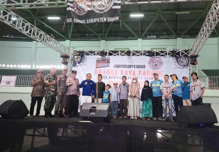 Anniversary Ke-9, Jak Mania Orange Raya Parung Santuni Yatim Dan Duafa