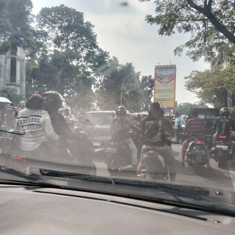 Warga Bogor, Hindari Jalan Tegar Beriman! Ada Kemacetan Panjang