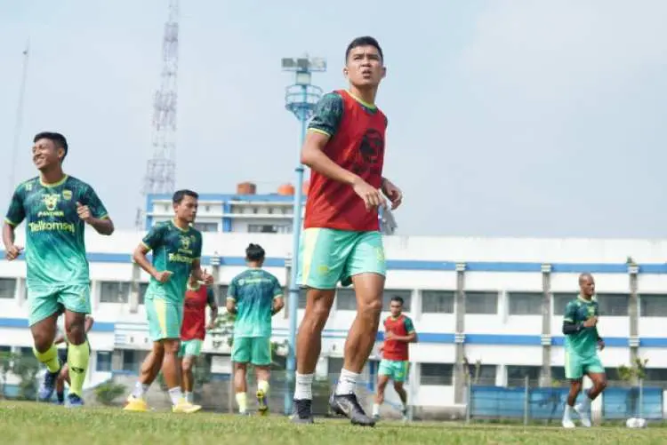 Persib Bandung Resmi Lepas Erwin Ramdani