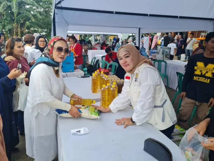 Bantu Pengendalian Inflasi Daerah, Kadin Kabupaten Bogor Gelar Bazar Ramadhan dan Pasar Murah