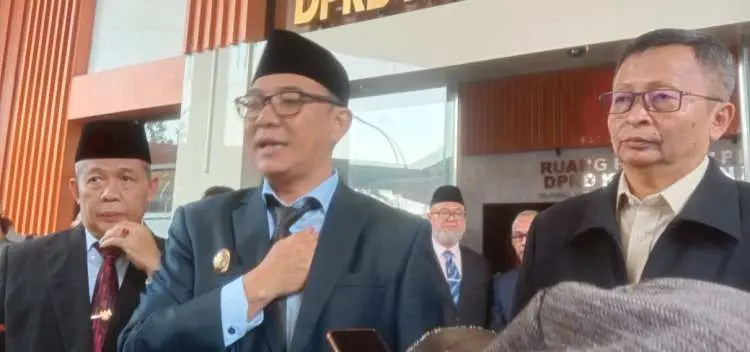 Perangkat Desa Tak Perlu Gelisah, Plt Bupati Bogor Jamin Gaji Bakal Dibayar